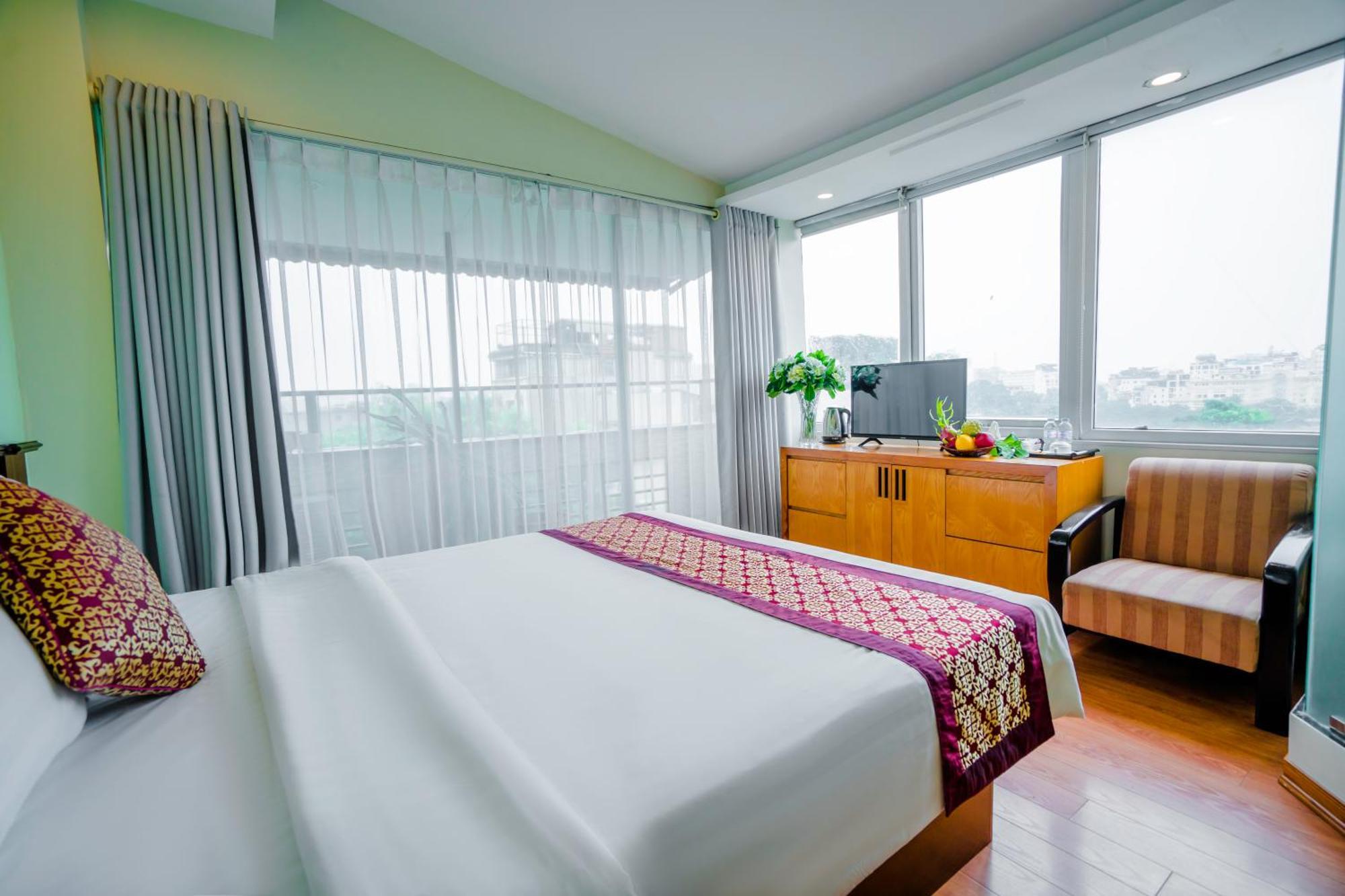 Ha Noi Lake View Hotel & Travel Ханой Экстерьер фото