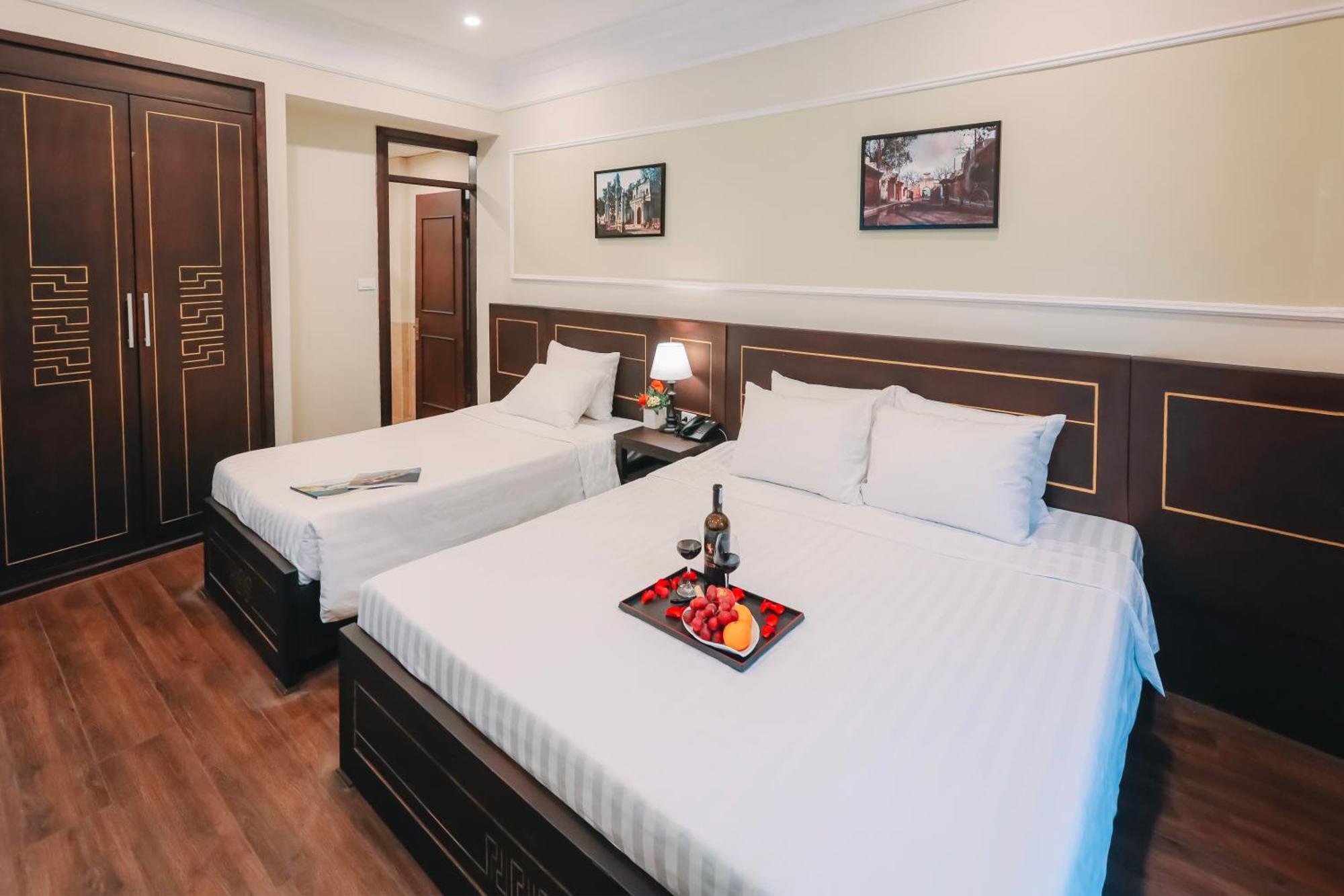 Ha Noi Lake View Hotel & Travel Ханой Экстерьер фото