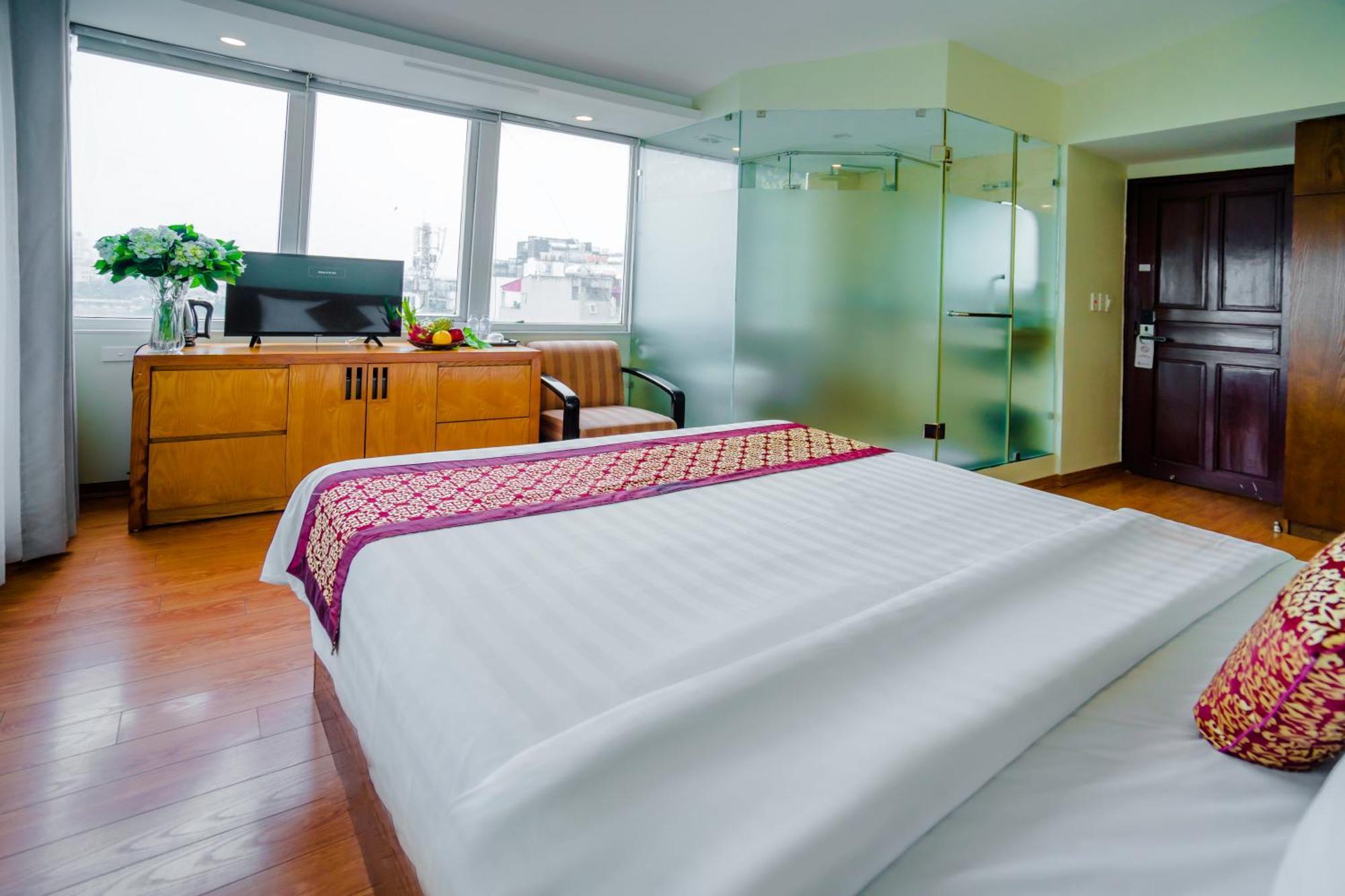 Ha Noi Lake View Hotel & Travel Ханой Экстерьер фото